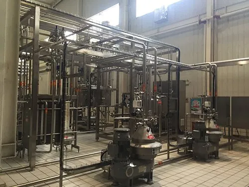 Long-shelf-life fresh-milk sterilisation system
